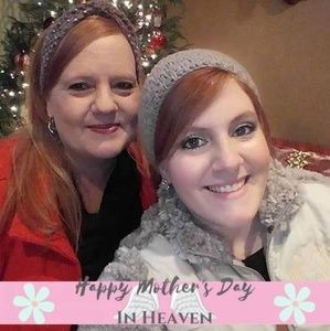 Meet your Posher, Whitney